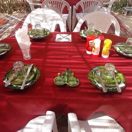 Auberge L'Oasis Foum Zguid Bagian luar foto