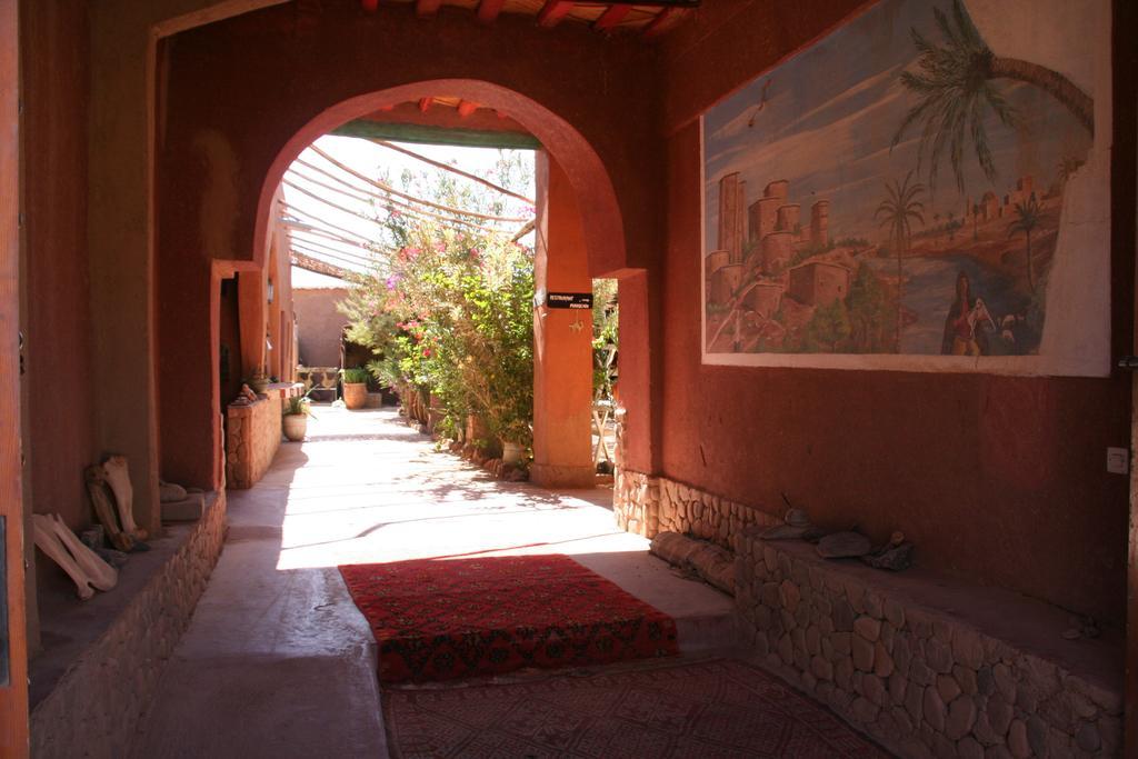Auberge L'Oasis Foum Zguid Bagian luar foto