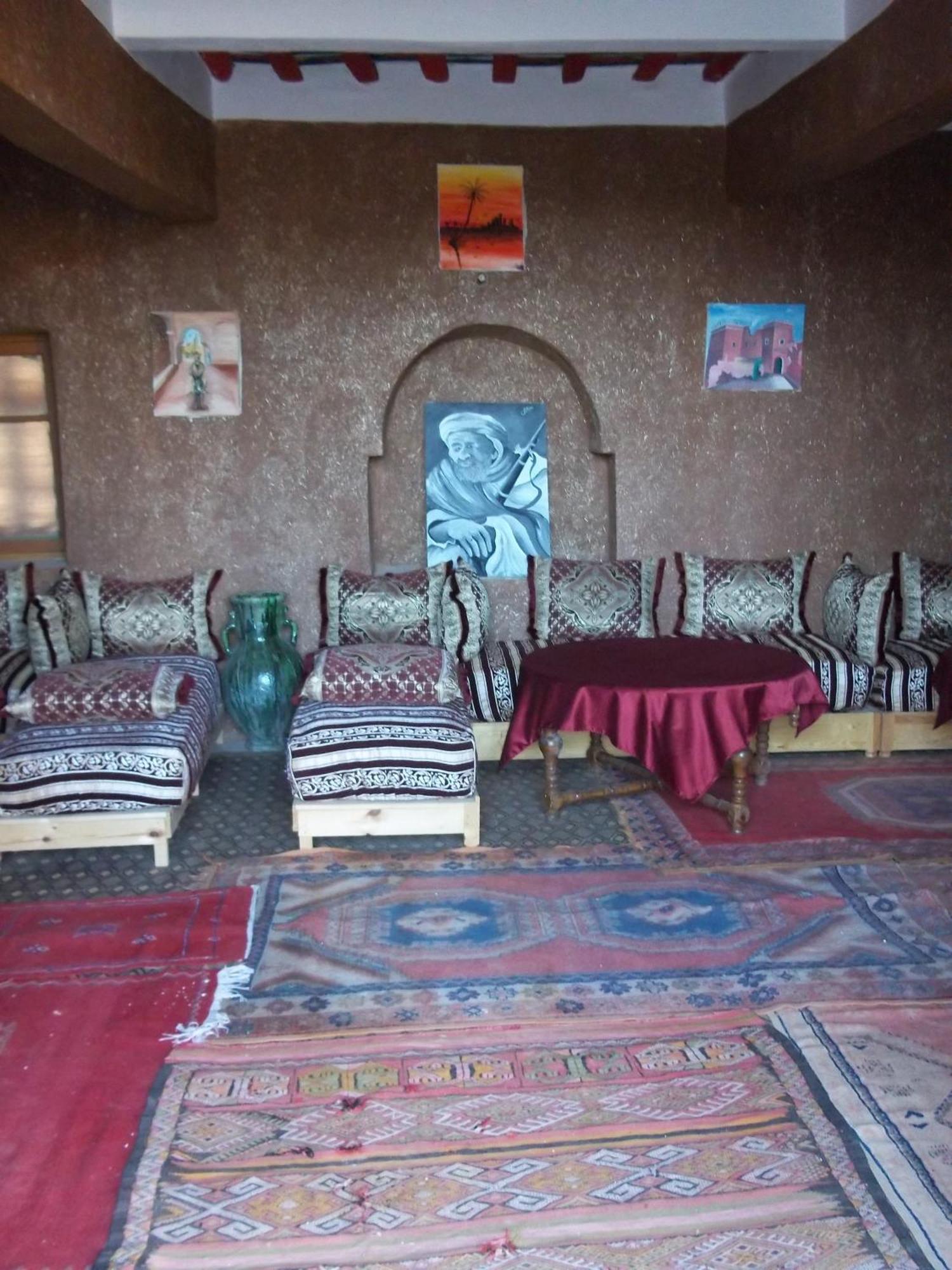 Auberge L'Oasis Foum Zguid Bagian luar foto
