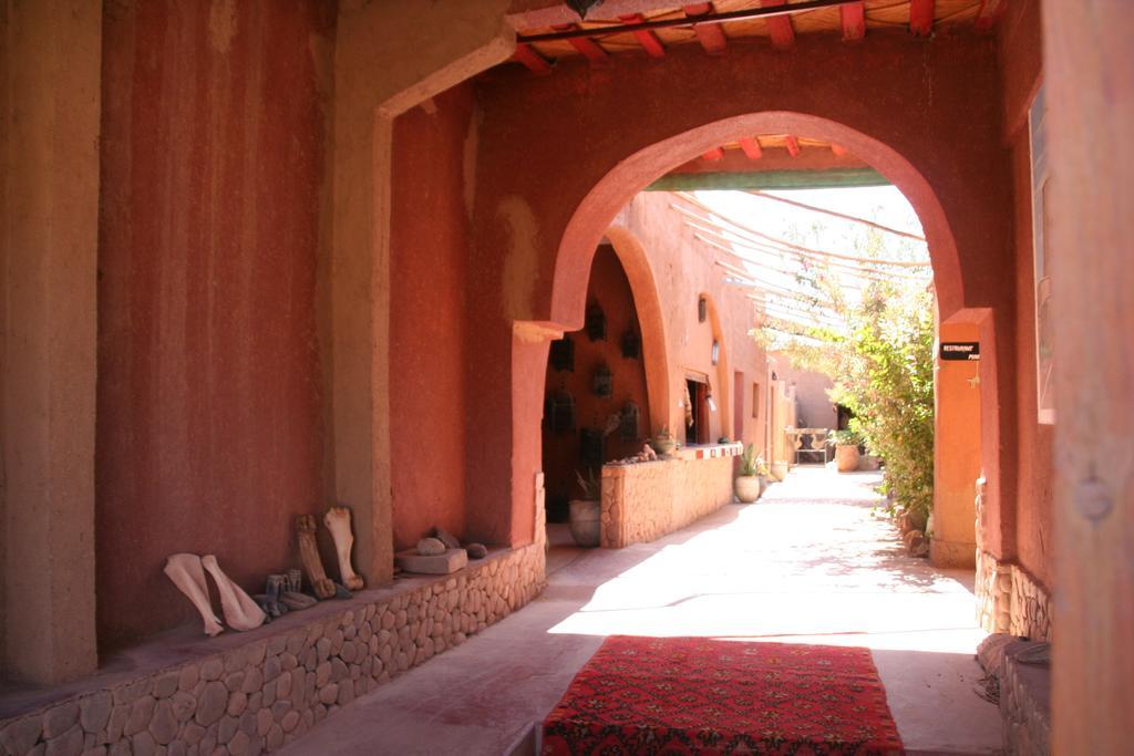 Auberge L'Oasis Foum Zguid Bagian luar foto